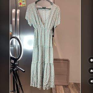 Shein size L tiered midi summer dress, NWOT, never worn, super cute sun dress